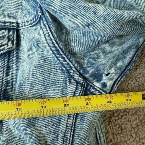 Vintage SS Blues Acid Wash Denim Jean Jacket Distressed Large Trucker - Picture 6 of 7